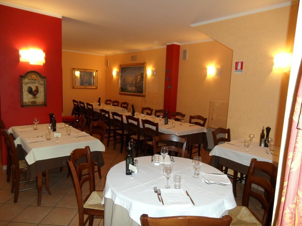 דולו Locanda Gallo מראה חיצוני תמונה